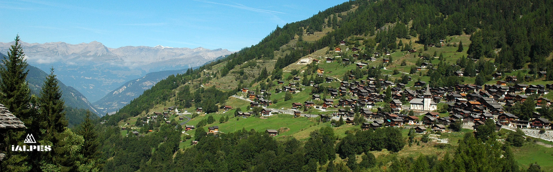 Village de montagne en Valais, Suisse