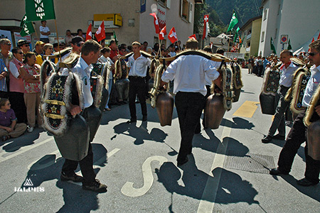 Trychler ou sonneurs de cloches