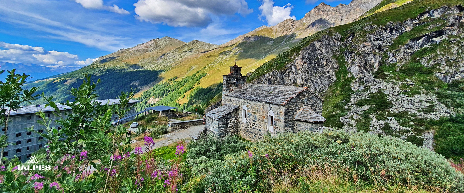Dole l'ancien moulin sur le Doubs