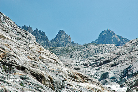 Trient, aiguilles dorées